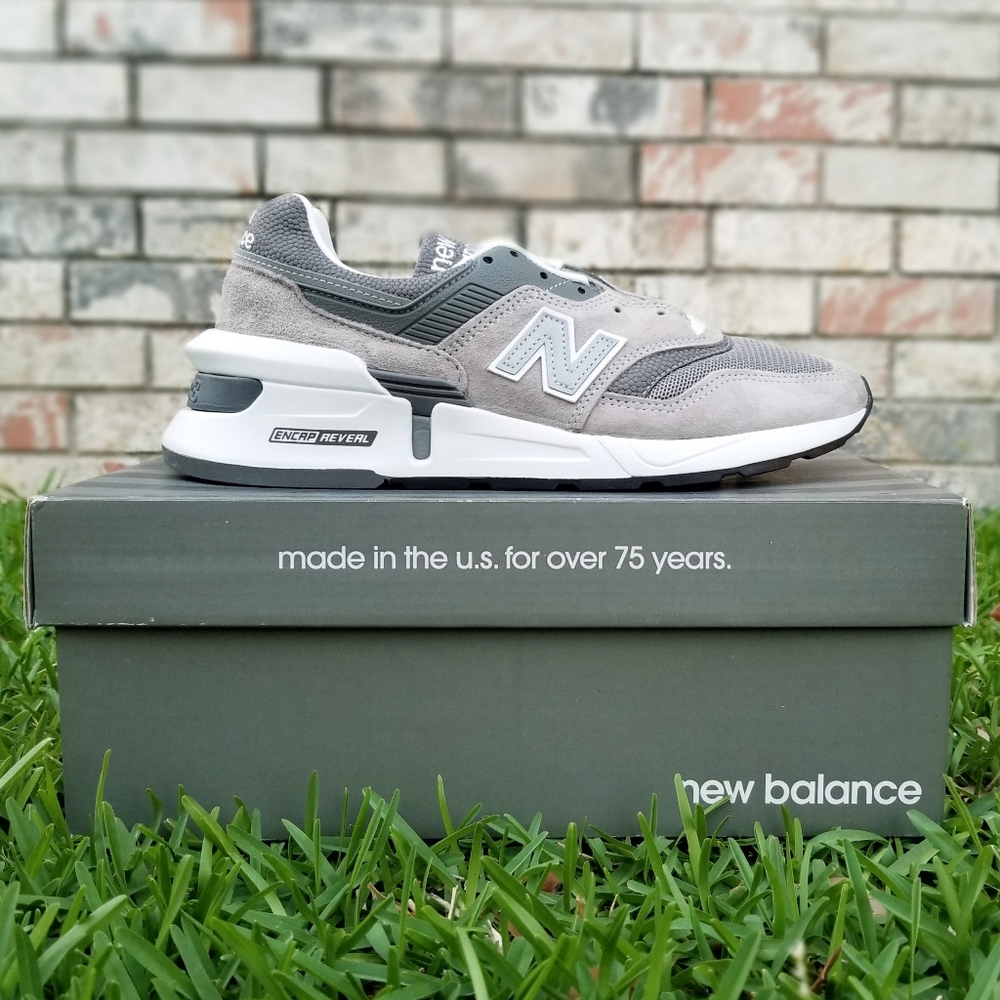 Size 8 (9.5w) - New Balance 997 Gray Day - Encap Reveal - 2019 New DS